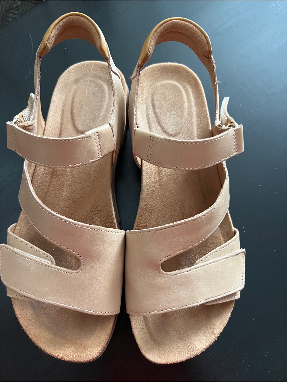 EasySpirit 8.5 Mavey Light Tan Sandal